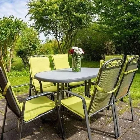Tatil Evi Klassik Landhausstil Auf Ruegen Dranske