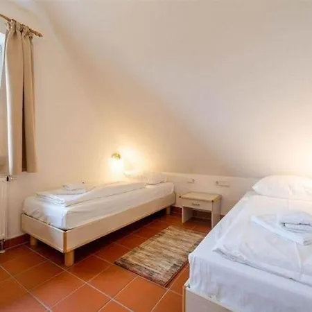 Ferienhaus Klassik Landhausstil Auf Rügen